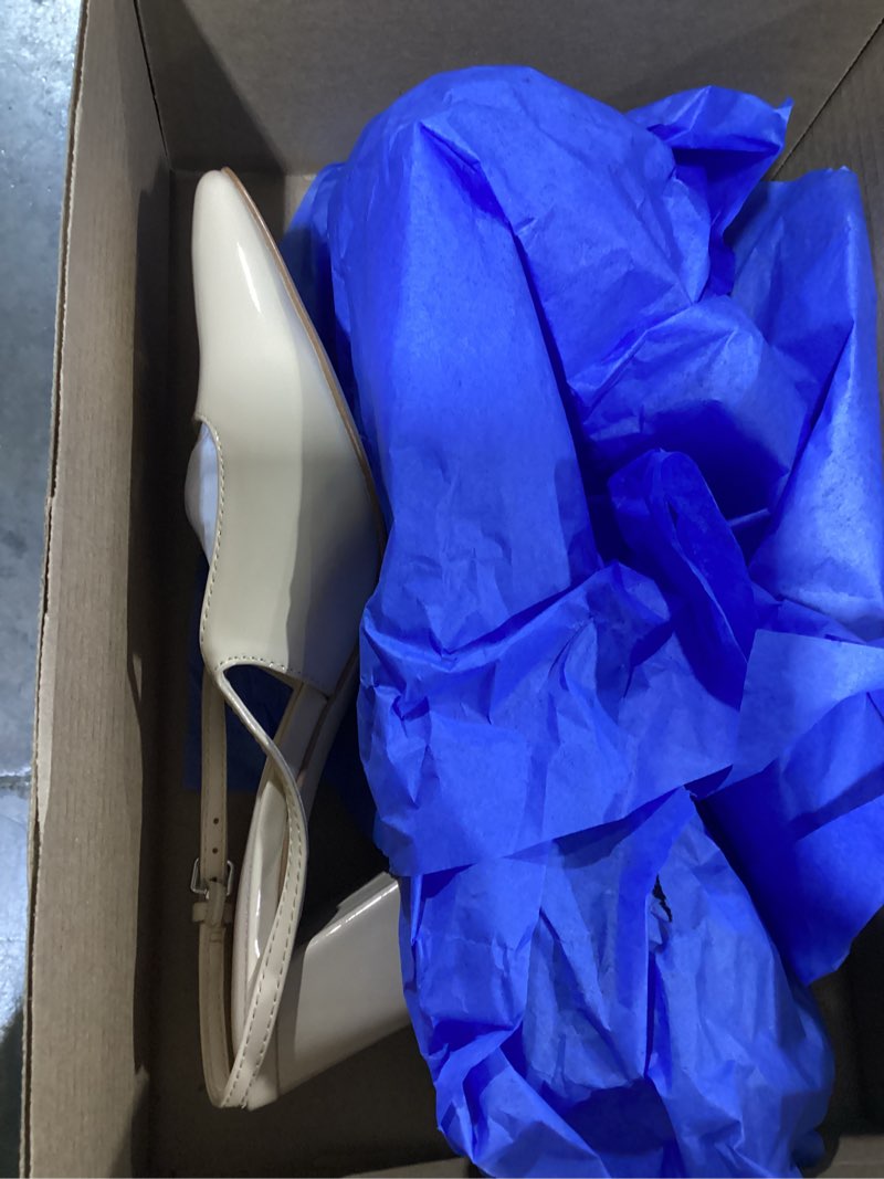 Condition photo showing Good Condition for Marc Fisher Womens Lethe 7 Lite Latte 110