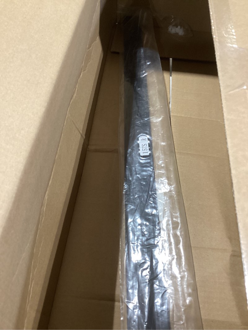 Condition photo showing Good Condition for xqsmwf 87722d3000ca front door lower garnish molding trim fit for hyundai tucson 1.6l 2016-2018 2.0l 2016-2021 2.4l 2018-2021#87722-d3000 87722d3000 right passenger side lower door decorative panel