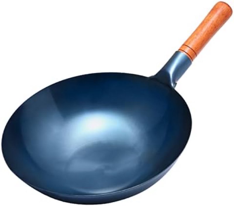 handhammered iron wok, round bottom cast iron woks and stir fry pans with wooden handle, no coating non-stick pot for kitchen cooking,36cm(