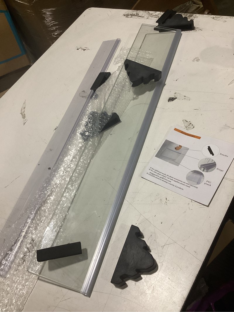 Condition photo showing Good Condition for 19.33x9.65in clear tempered glass canopy | aquarium fish tank hoods fits for most 10 gallon fish tanks (aqueon)