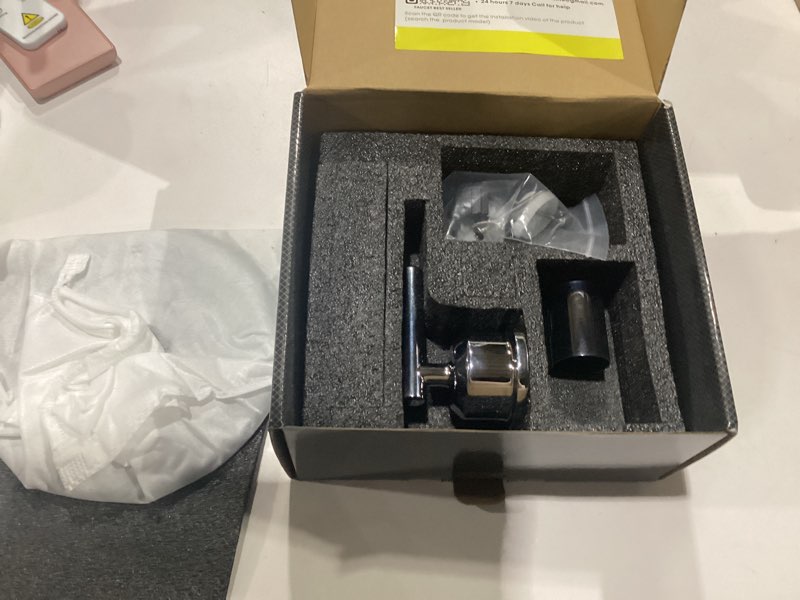 Condition photo showing New/Like New for replacement for moen posi-temp valve only shower faucet trim kit (valve& catridge not inclued), volume and temperature control level handle, chrome