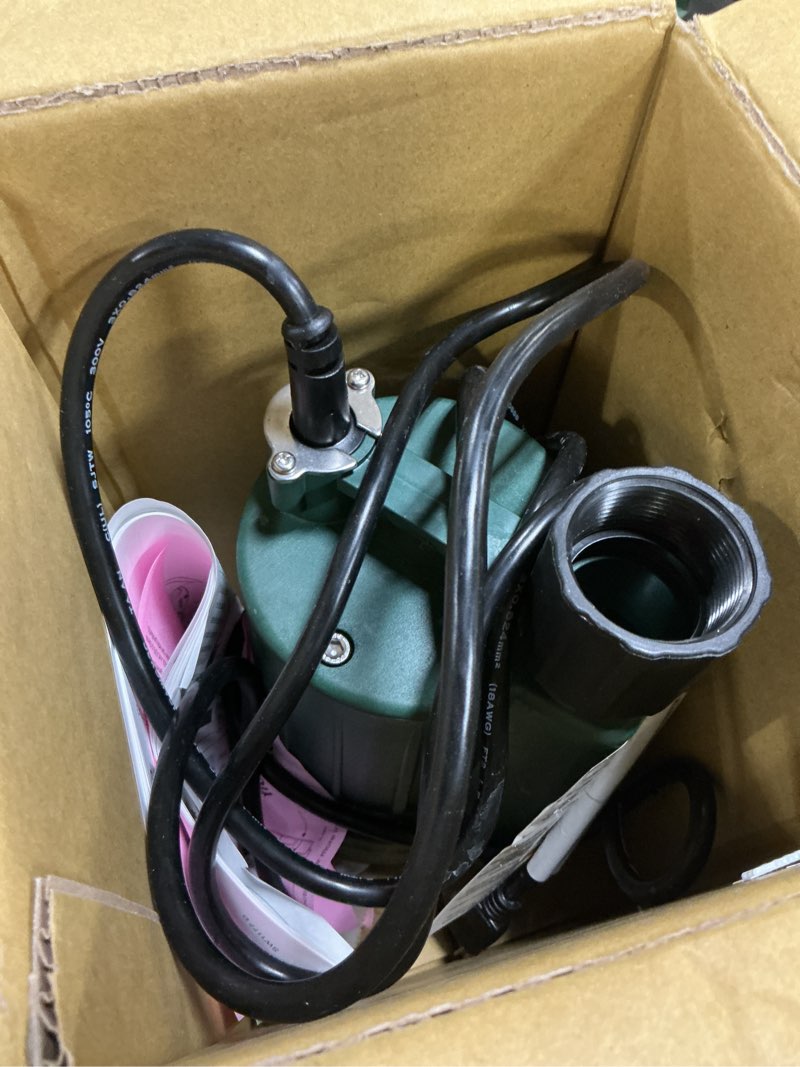 Condition photo showing Good Condition for 1/3hp automatic utility pump