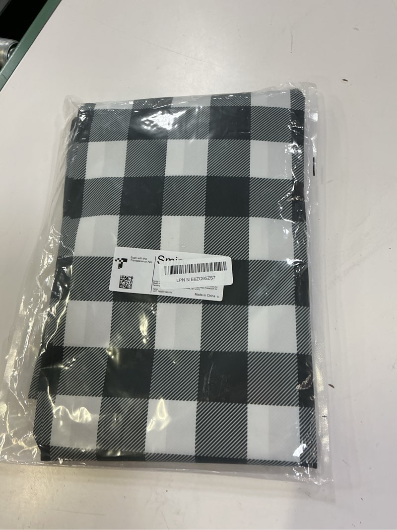 Condition photo showing Good Condition for smiry picnic table cloth 2 pack, waterproof elastic fitted tablecloths for 36x60 rectangle tables, washable polyester buffalo plaid tablecloth for camping, dining & outdoor (black & white, 36" x 60") 36" x 60" black and white