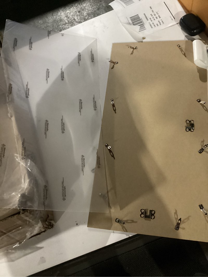 heimlove 18x22 aluminum picture frame, metal picture frame wall mounting horizontally or vertically, photo frame with tempered glass - poster frame simple and elegant decor for wall - 1 pack - gold