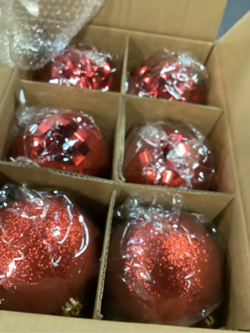 Condition photo showing New/Like New for Poen 12 Pcs 6 Inch Extra Large Christmas Ornament Ball Jumbo Shatterproof Hanging Christmas Tree Ornament Outdoor Vintage Red Green Big Ball for Xmas Tree Porch Yard(Elegant Style)