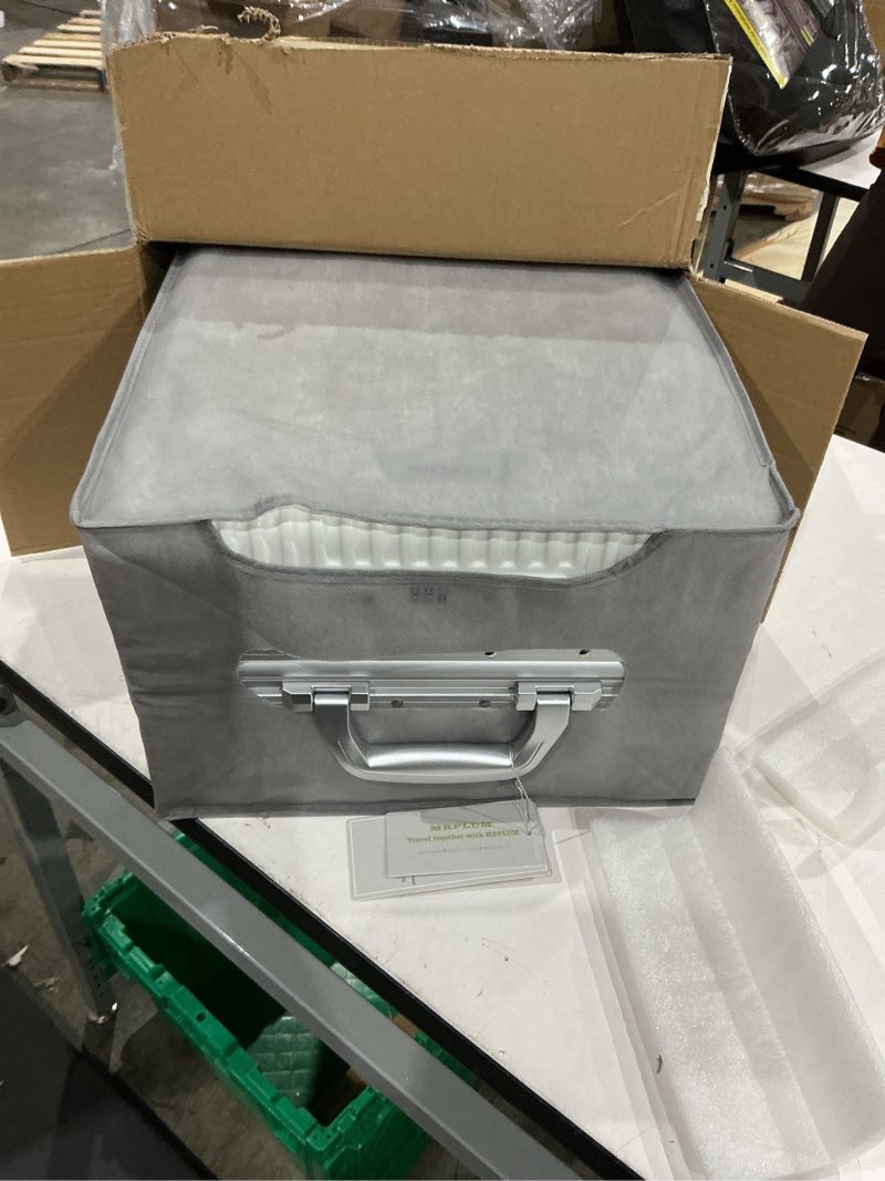 Condition photo showing New/Like New for mrplum front pocket carry on luggage,pc hardside spinner wheel suitcase with tsa lock, cup holder,phone holder&usb charging port,20 inch,white