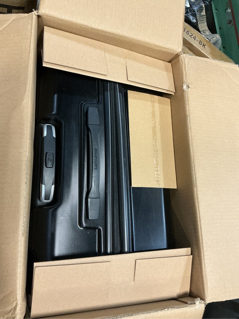 Condition photo showing Good Condition for Samsonite Omni 2 28-Inch Large Checked Hardside Luggage with 360° Spinner Wheels - Scratch Resistant Hardshell - TSA Lock - Expandable Polycarbonate Shell for Lightweight Travel - Midnight Black Checked-Large Spinner Midnight Black