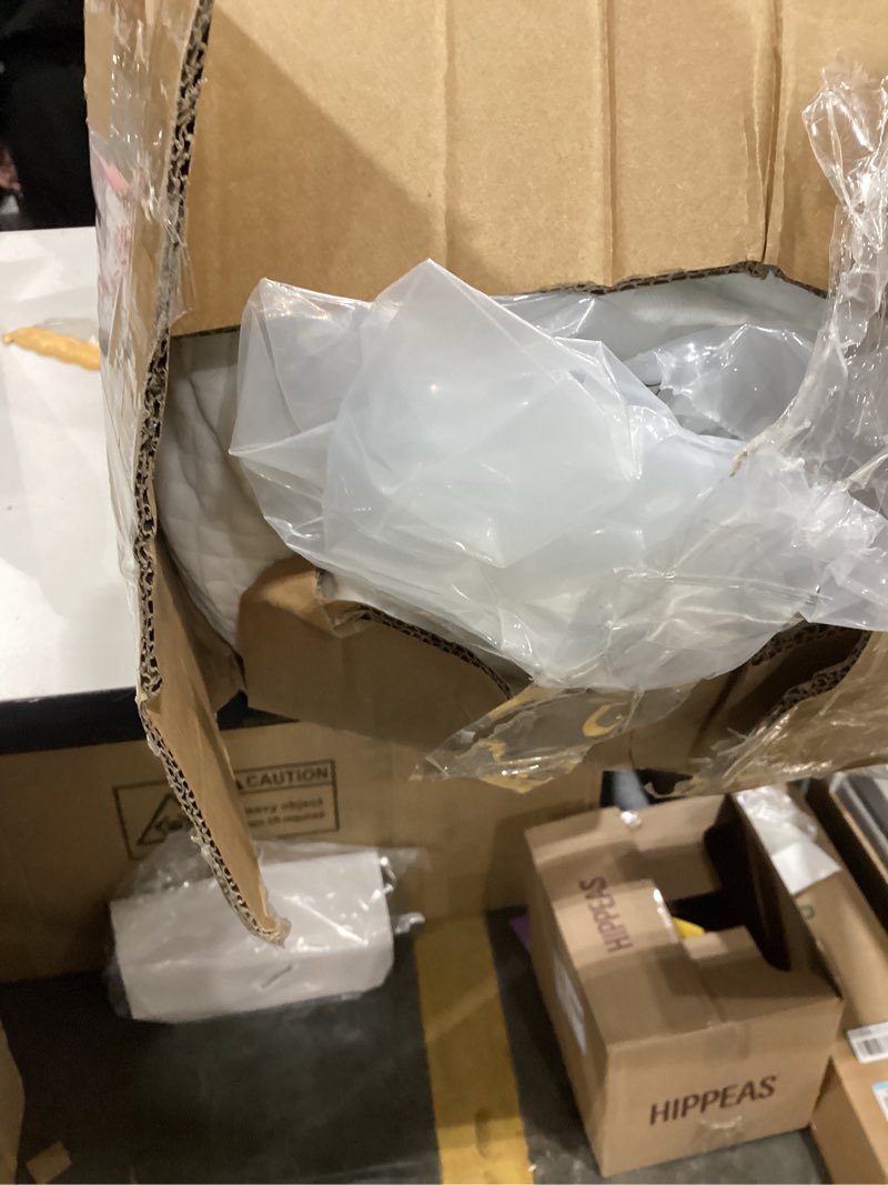 Condition photo showing Good Condition for DUMOS 4 Inch Gel Memory Foam Mattress Topper Twin Size, Cooling Breathable Comfy Mattress Pad for Pain Relief, CertiPUR-US Certified (with Removable & Washable Cover) 4 Inch Blue Foam + Cover Twin