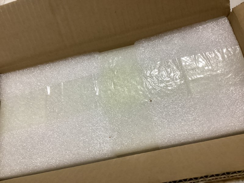 Condition photo showing Good Condition for 4 pack glass cylinder vases 4,6,8,10 inch tall clear flower vase hurricane floating candle holder for table centerpiece wedding home decor 4 pack(4,6,8,10 inch )