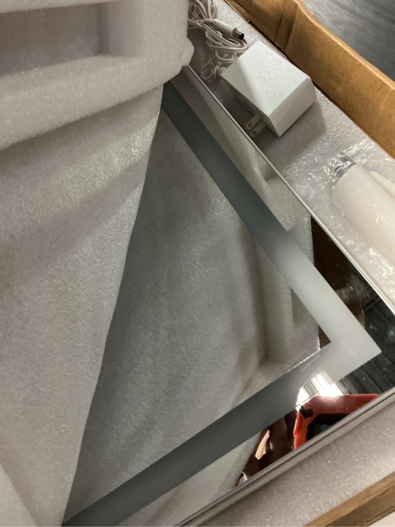 Condition photo showing Good Condition for fennio 23" x 18" vanity mirror with lights?led makeup mirror?hollywood mirror with 3 color modes & adjustable brightness?vanity mirror square white white 23"l x 18"w