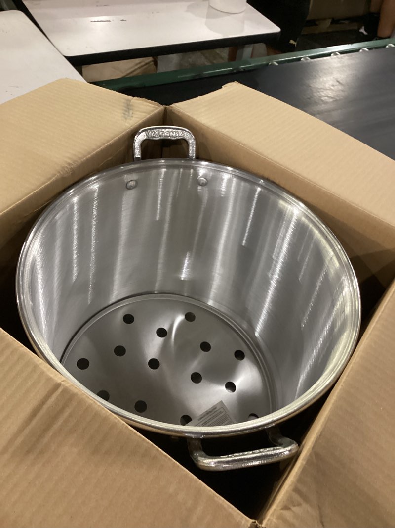 Condition photo showing Good Condition for vasconia 26-quart tamale steamer pot with rack & aluminum lid (aluminum) for all stoves, large stockpot to steam & boil, anti-rust & easy to clean, makes seafood, pasta & vegetables