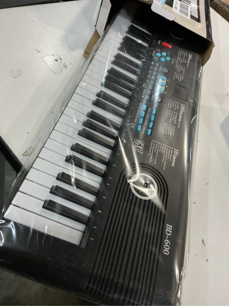 Condition photo showing Good Condition for 61 keys keyboard piano, electronic digital piano with built-in speaker microphone, portable keyboard gift teaching for beginners, electric piano for kids, birthday gift for children black