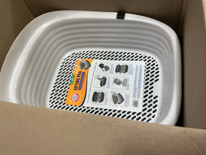 Condition photo showing Good Condition for arm & hammer large sifting litter box scoop free cat litter tray with microban, made in usa
