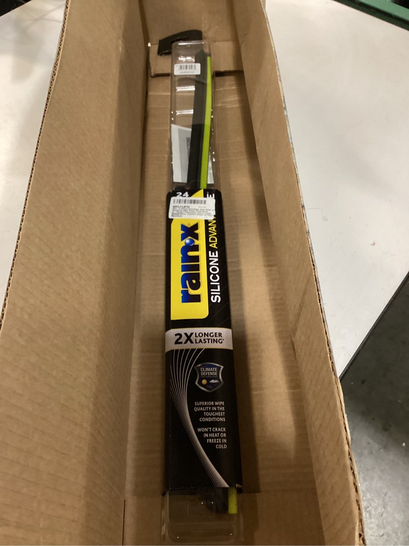 Condition photo showing Good Condition for rain-x silicone advantedge wiper blade 16" windshield wiper blades replacement, all-weather performance lasts 2x longer, premium beam, installock adapter for easy fit (pack of 1) 16" silicone advantedge