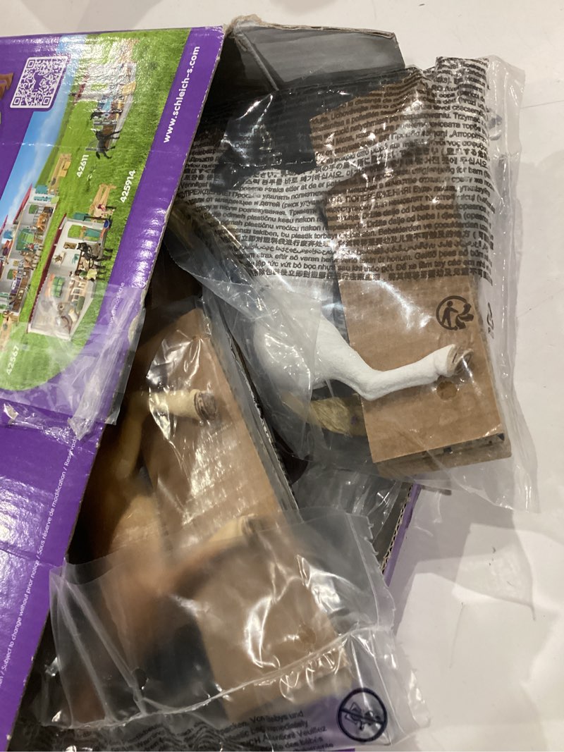 Condition photo showing Good Condition for schleich horse club - complete 40pc horse club rider playset - hannah, sofia, lisa and sarah poseable rider figures with horses and riding accessories - equestrian toy set for kids ages 5+ | 72221