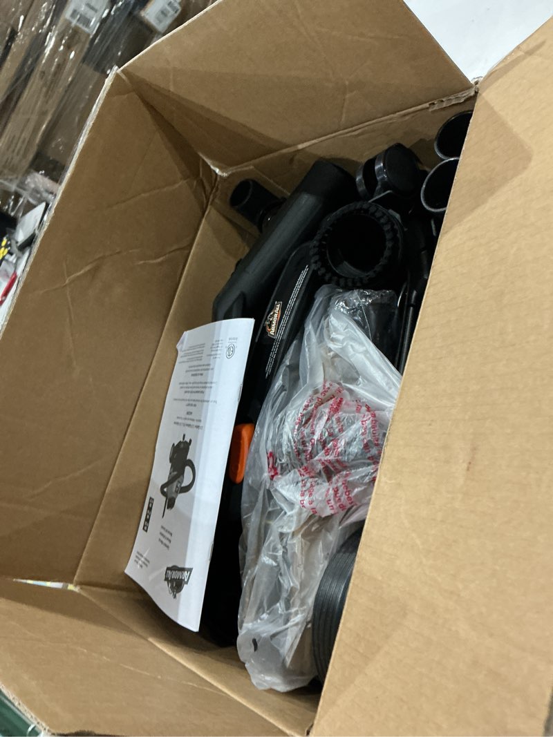 Armor All AA255W Wet/Dry Utility Vac 2.5 Gallon, 2.5-Gallon,120 Volts (AC), Orange/Black