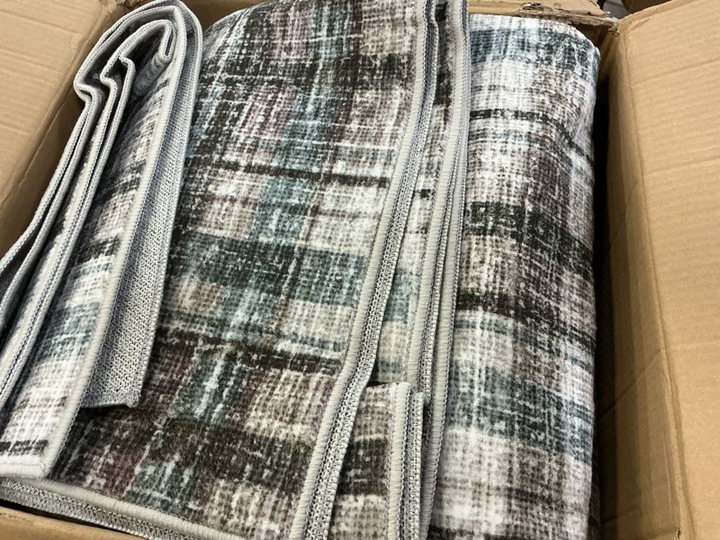 Condition photo showing Good Condition for Modern Bordered 8x10 Area Rug for Living Room Washable Bedroom Rug Contemporary Large Area Rug Soft Non Slip Throw Rugs Low Pile Stain Resistant Carpet for Dining Room 8'x10' Teal&Dark Brown Teal&dark Brown 8' x 10' (Rectangular)