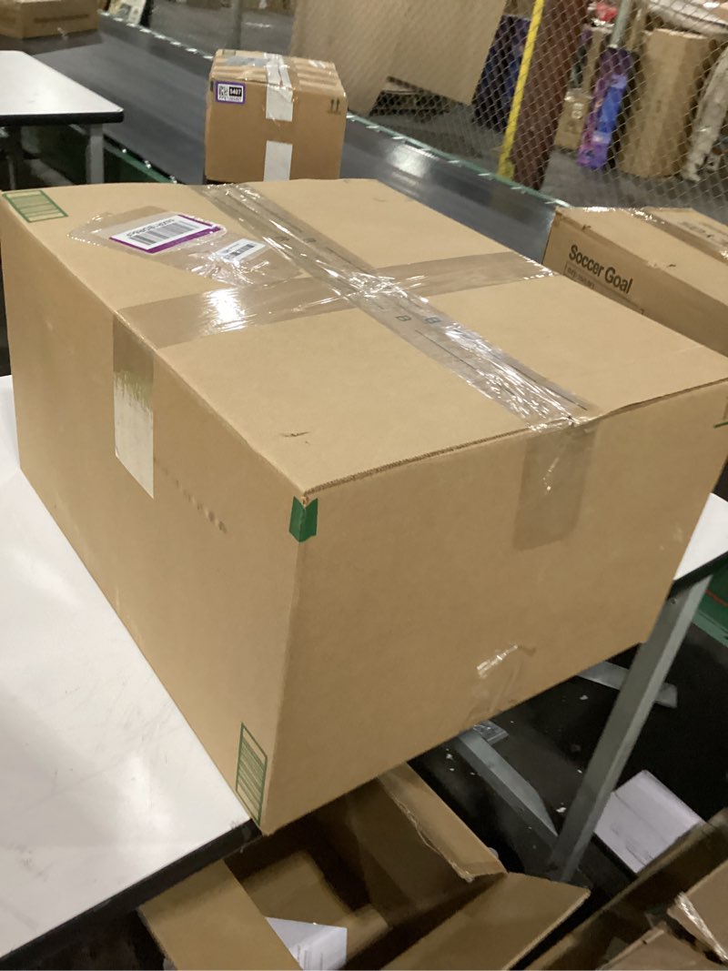 Condition photo showing Good Condition for Carpet unknown size 