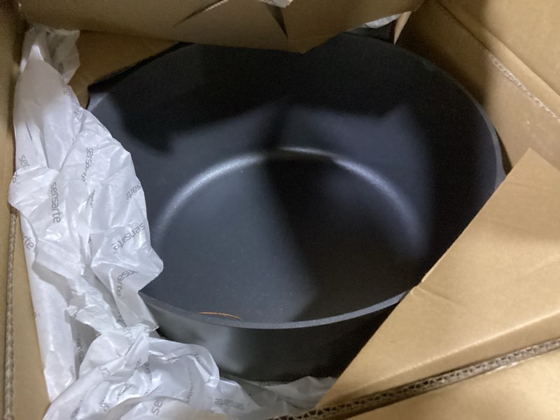 Condition photo showing New/Like New for sensarte nonstick stock pot with lid, 2.6/4.5/6.6/8.5 qt soup pot casserole pot, healthy pasta pot, large deep cooking pot, big sauce pot stew pot, induction compatible, pfoa pfos apeo free, black 8.5 quarts classic black