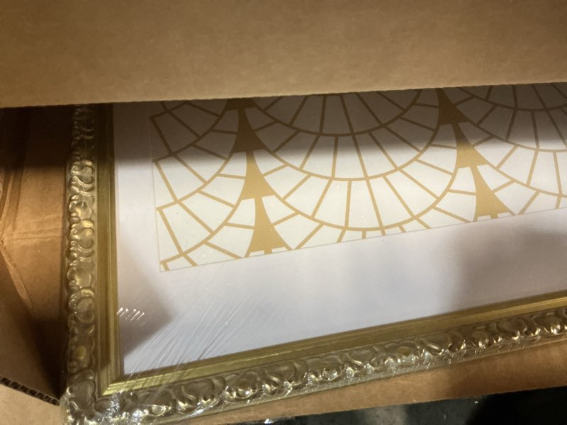 Condition photo showing New/Like New for VIOLABBEY 18x24 Picture Frame Gold, Display 16x20 Picture with Mat or 18x24 without Mat, Ornate Vintage 18 x 24 Gold Frame for Wall Decor or Tabletop Display Gold 18x24