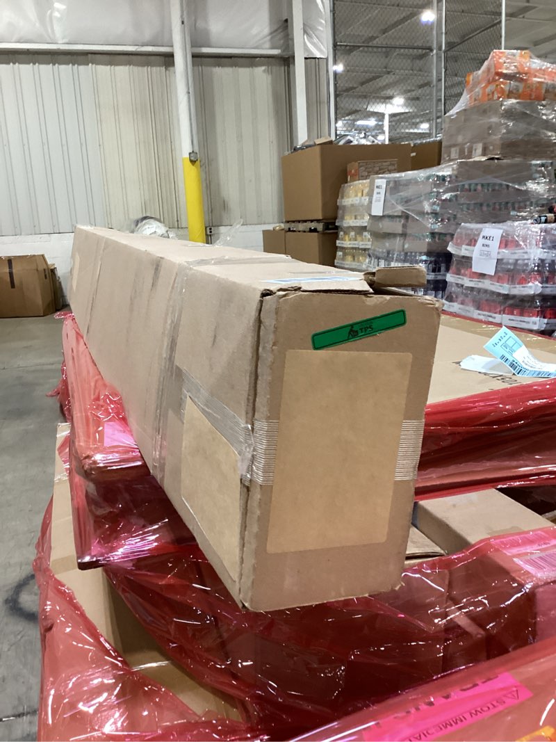 Condition photo showing New/Like New for gator etx soft roll up truck bed tonneau cover | 139785 | fits 2021 - 2025 ford f-150 (incl. raptor/lightning) 5' 7" bed (67.1") soft roll-up 5' 7" bed