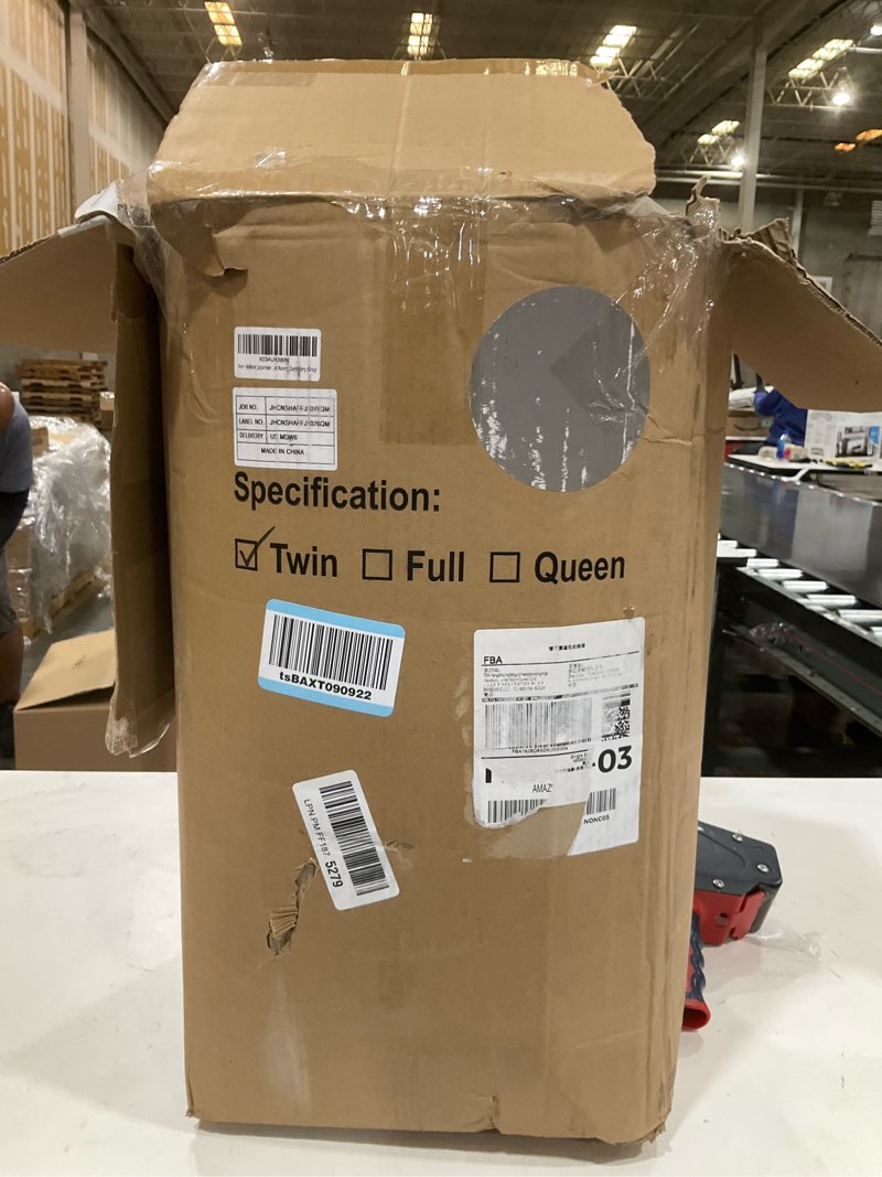 Condition photo showing Good Condition for Japanese Floor Mattress Futon Mattress, 100% Cotton Washable Cover, Roll Up 2.5" Thick Tatami Mat, Portable & Foldable Floor Bed Mattress for Sleeping, Guest Room, Dormitory (Twin, Grey) Twin XL(80"L x 39"W x 2.5"Th) Grey