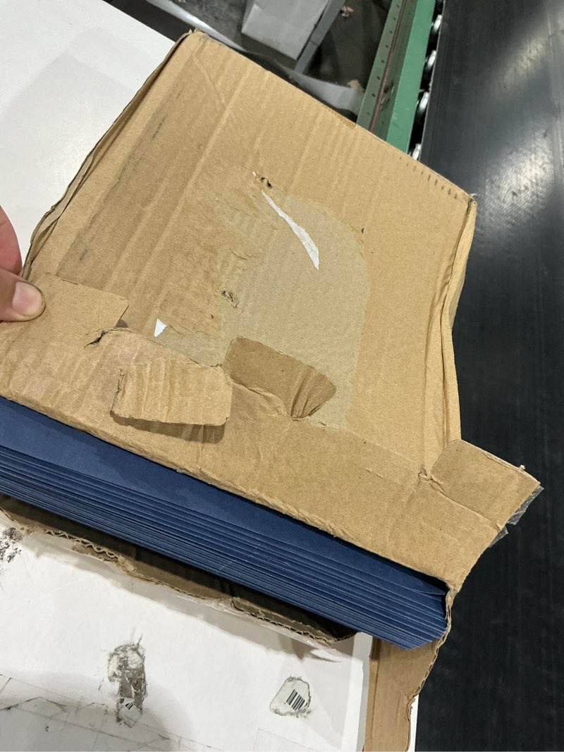Condition photo showing Good Condition for 72 packs certificate covers, 250gsm navy blue diploma holders with gold foil border, suitable for inner pages with a size of 8.5x11 award certificates, document papers, paper card stock