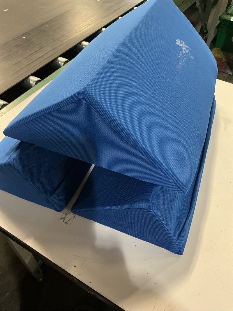 Condition photo showing Good Condition for Fanwer Positioning Wedge Pillow for Side Sleeping (3 in 1), 40 Degree Triangle Bed Wedges & Body Positioners for Back Pain, Preventing Bedsores, After Surgery, Knees Elevated, Pregnancy Blue