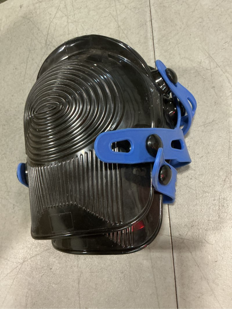 Condition photo showing New/Like New for kobalt non-marring knee pads