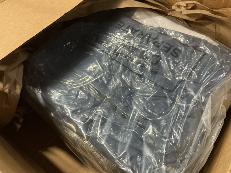 Condition photo showing Good Condition for Macarrie 6 Pack Bulk Sleeping Bags for Homeless Donation, 0 Degree Waterproof Sleeping Bags with Compression Sack for Adults Winter Cold Weather Care Camping Hiking Emergency Green, navy blue, black