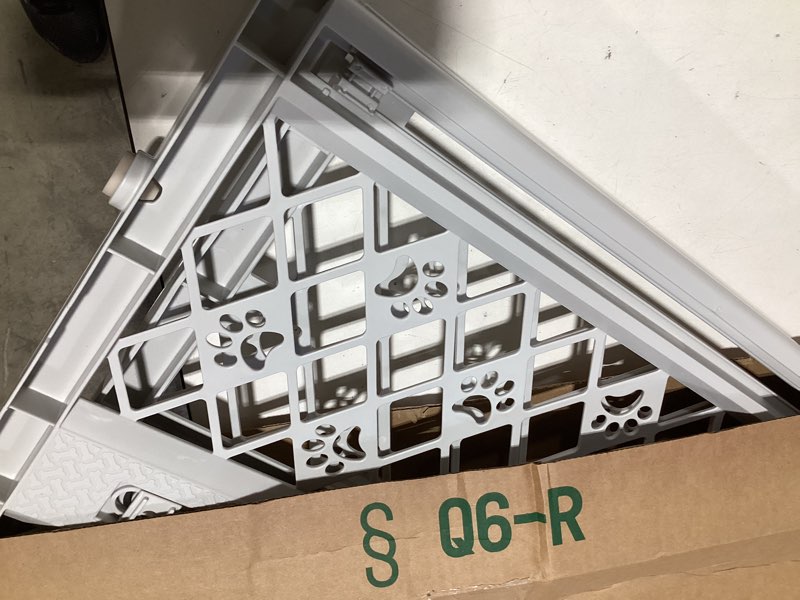 Condition photo showing Good Condition for mypet north states paws portable pet gate: 26-40" wide. pressure mount. no tools needed. made in usa. dog gate 23" tall, expandable, durable dog gates for doorways, light gray