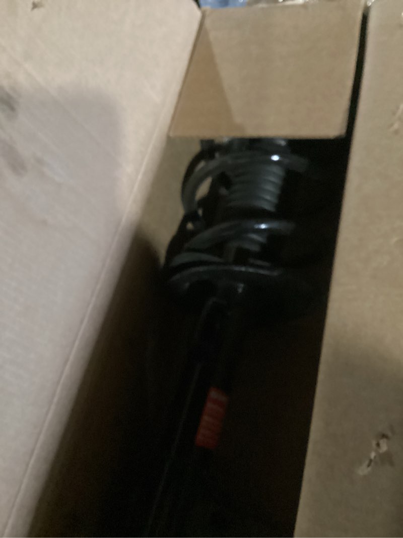 Condition photo showing Good Condition for Monroe Quick-Strut 172585 Suspension Strut and Coil Spring Assembly for Hyundai Sonata