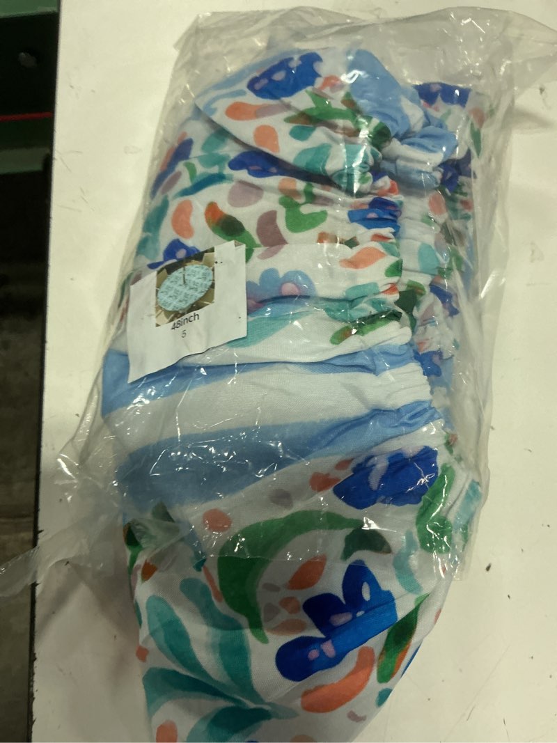 Condition photo showing Good Condition for round outdoor tablecloth with umbrella hole, zippered fitted tablecloth with elastic edge, waterproof table cloth tablecover for picnic party fits 45"-48" round table, floral tile floral tile 48" (round)
