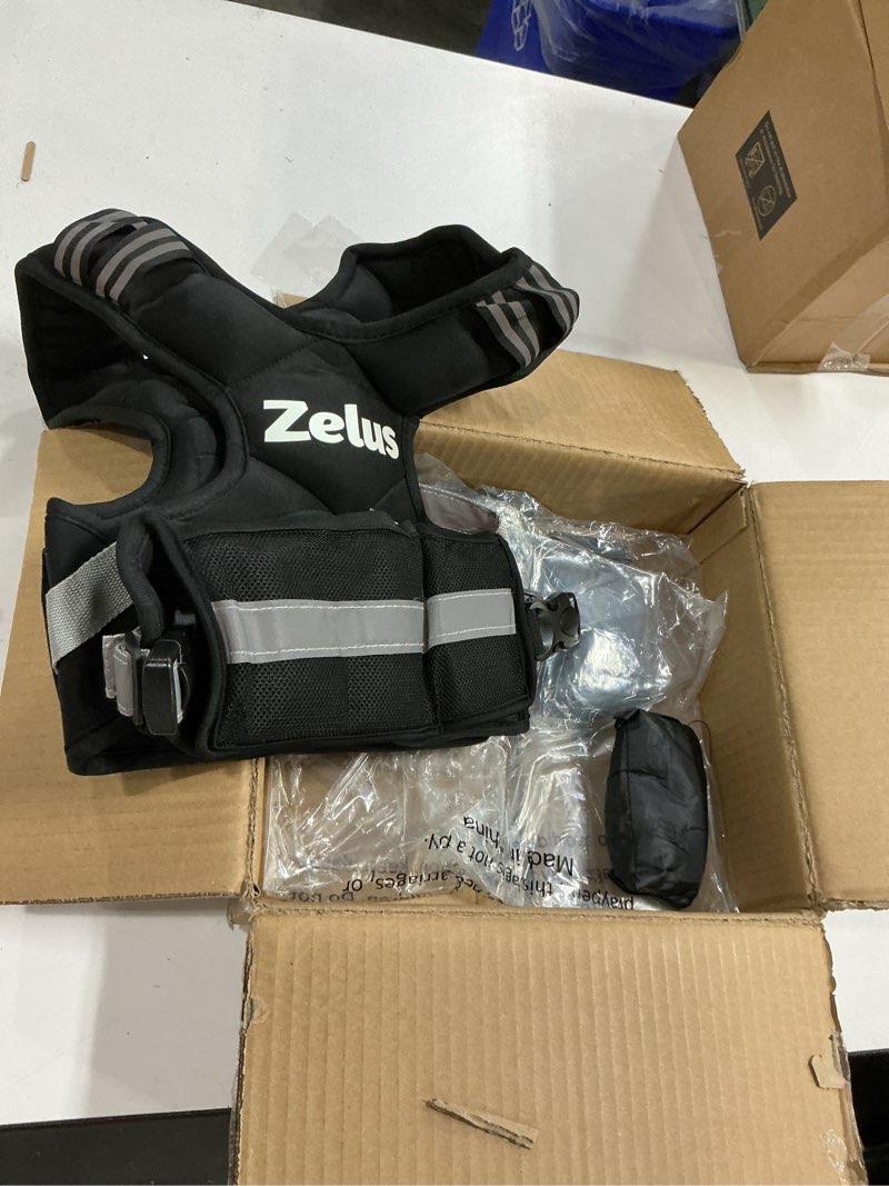 Condition photo showing New/Like New for zelus weighted vest for men and women | 4-10lb/11-20lb/20-32lb vest with 6 ironsand weights for home workouts | adjustable body weight vest exercise set for cardio and strength training 4-10 lb. black