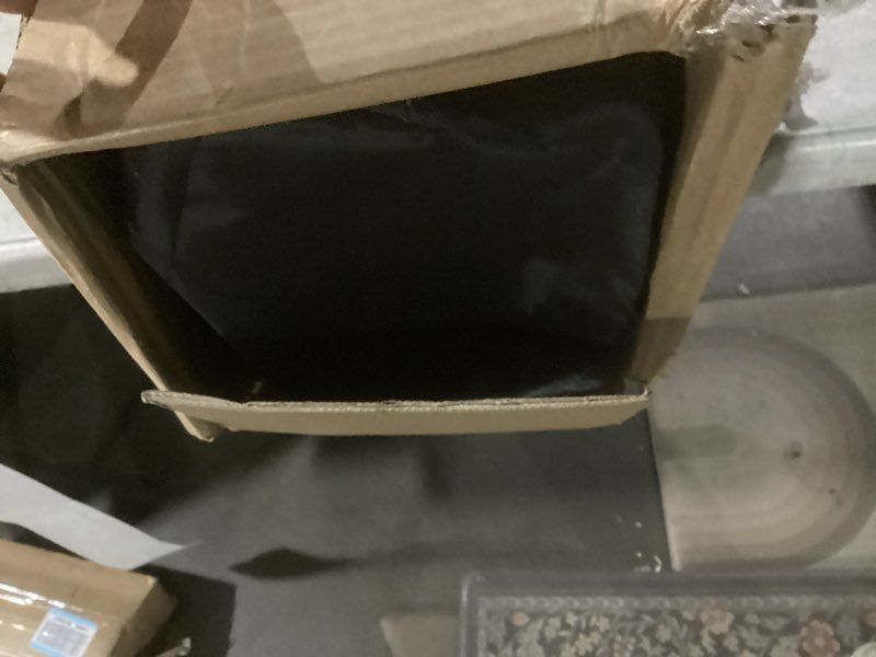 Condition photo showing Good Condition for songmics oversized lumbar support camping chair, heavy-duty outdoor folding chair comfortable, padded, glamping, cooler bag, weight capacity 450 lb, ink black ugcb066b01 black 1pc (24.8"d x 37.4"w x 39.2"h)