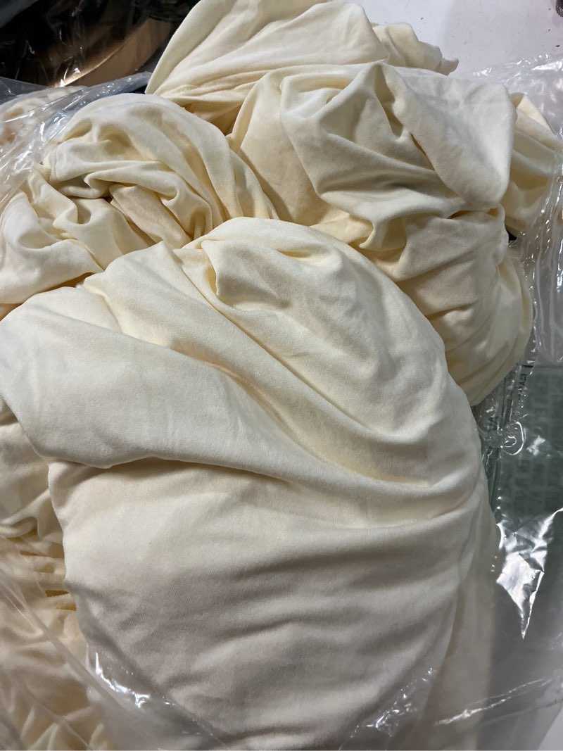 Condition photo showing Good Condition for obstal 6ft stretch spandex table cover - 4 pack universal rectangular fitted tablecloth protector for wedding, banquet and party (cream, 72l x 30w x 30h inches) cream 6 ft | 4 pack