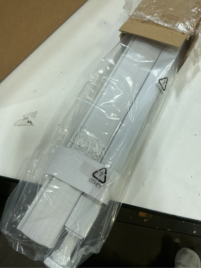 Condition photo showing Good Condition for no tools no drill cordless mini blinds 20" wx 36" h, 1" l-shaped blades, horizontal vinyl blinds for indoor windows, white 20x36in