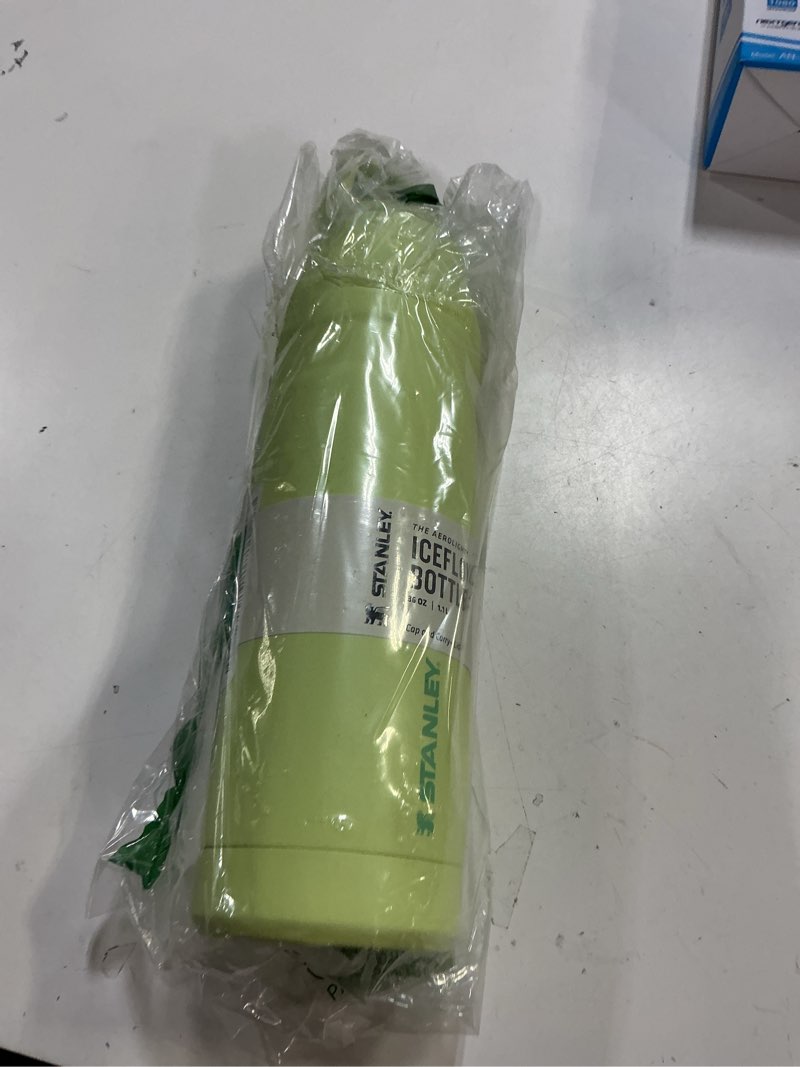 Condition photo showing Good Condition for Stanley IceFlow Cap and Carry Water Bottle | Wide Mouth Twist Lid | Lightweight & Leakproof for Travel & Sports | Insulated Stainless Steel | BPA-Free Citron 36 Oz