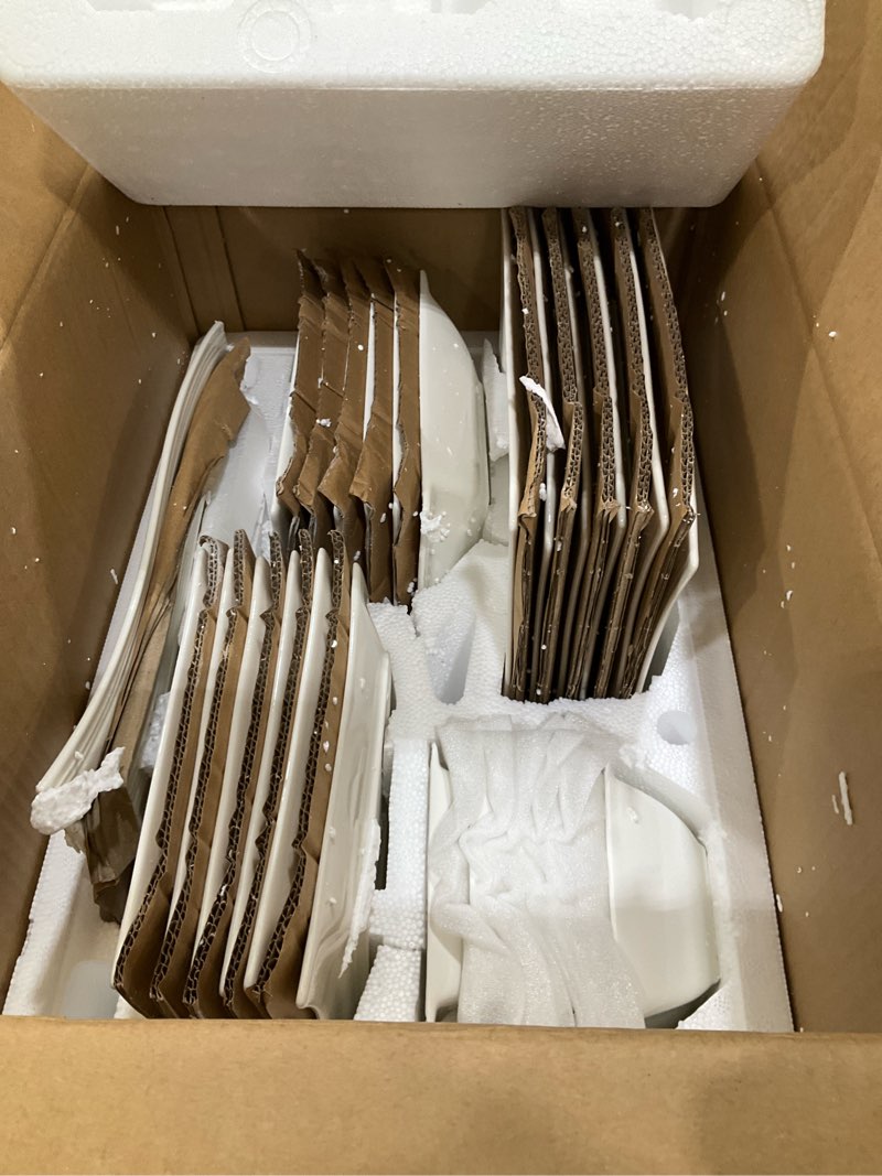 Condition photo showing Good Condition for MALACASA Plates and Bowls Sets, 26 Pieces Ivory White Porcelain Dinnerware Sets without Mugs, Square Dinnerware with Dinner Plates, Bowls and Serving Platters, Modern Dish Set for 6, Series Flora 26 Piece(Service for 6) Ivory White