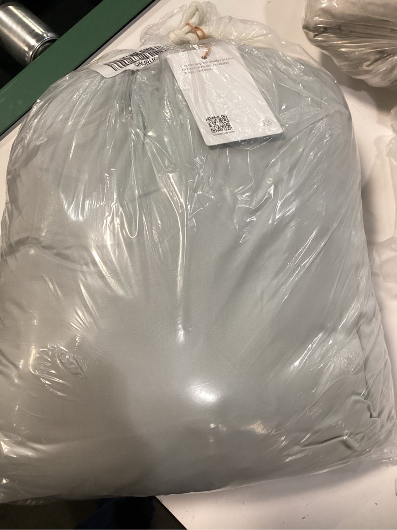 Condition photo showing New/Like New for bamboo sheet set, king, mist