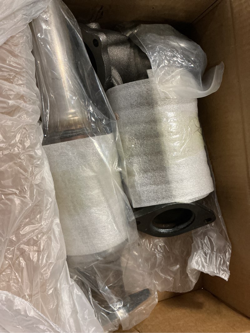 Condition photo showing Good Condition for front & rear catalytic converter with gasket kit fit for 2016 2017 2018 hyundai tucson 1.6l replace # 33362, 16646