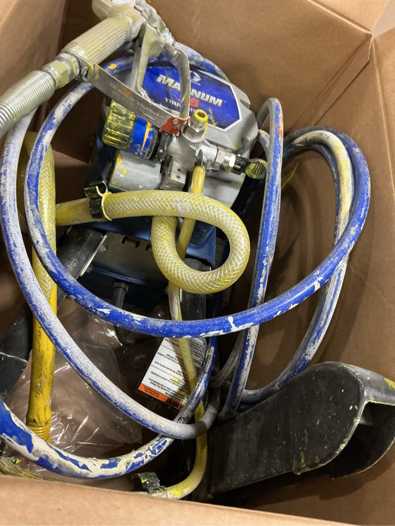 Condition photo showing As Is for graco magnum x5 airless 3000 psi stand paint sprayer