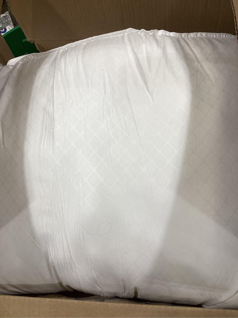 Condition photo showing Good Condition for Bedsure Queen Pillows Set of 2, Luxury Hotel Firm Pillows for Sleeping, Decoration Strip Diamond Design Cover, Fluffy Original Down Alternative Filling for Side, Back or Stomach Sleepers Queen Grey 2