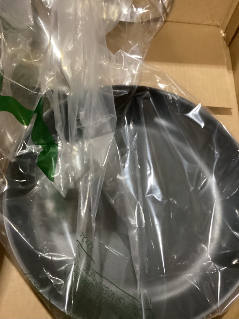 Condition photo showing Good Condition for misen carbon nonstick™ frying pan – carbon steel pan, naturally nonstick no-coating surface, ultra-durable & oven-safe, induction & gas compatible - 10 inch