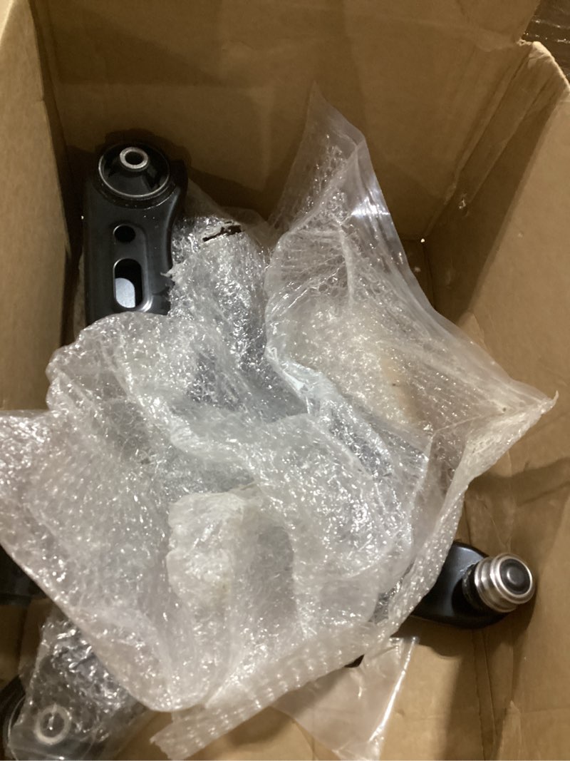 Condition photo showing Good Condition for newyall front lower control arm
