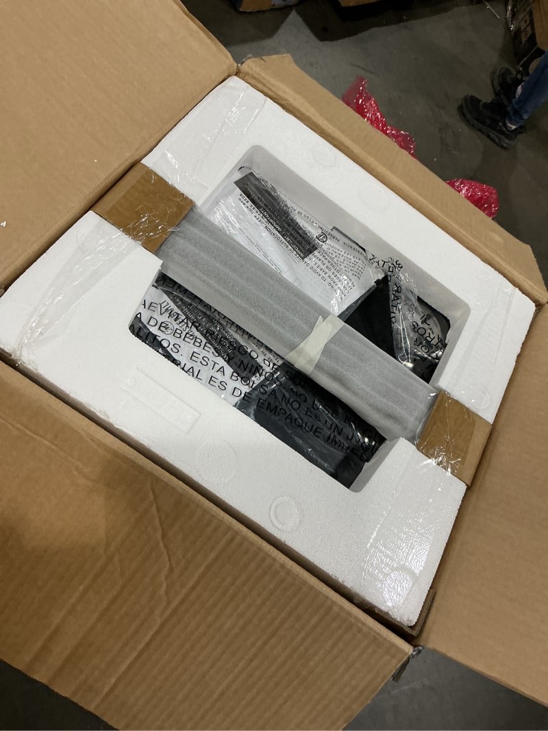 Condition photo showing Good Condition for Masterbuilt® 30-inch Digital Electric Vertical BBQ Smoker with Leg Kit, Side Wood Chip Loader and 710 Cooking Square Inches in Black, Model MB20070421 30" Window & Legs