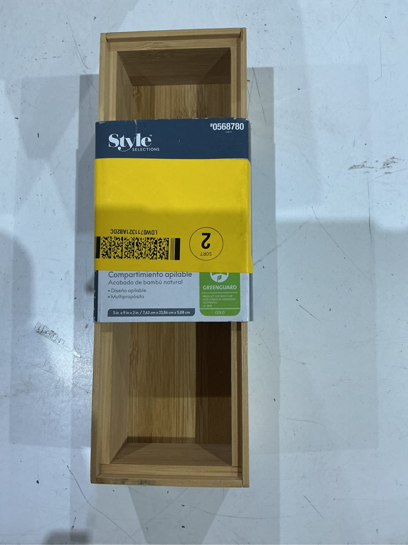 Condition photo showing Good Condition for lipper international 9-in x 3-in bamboo multi-use insert drawer organizer