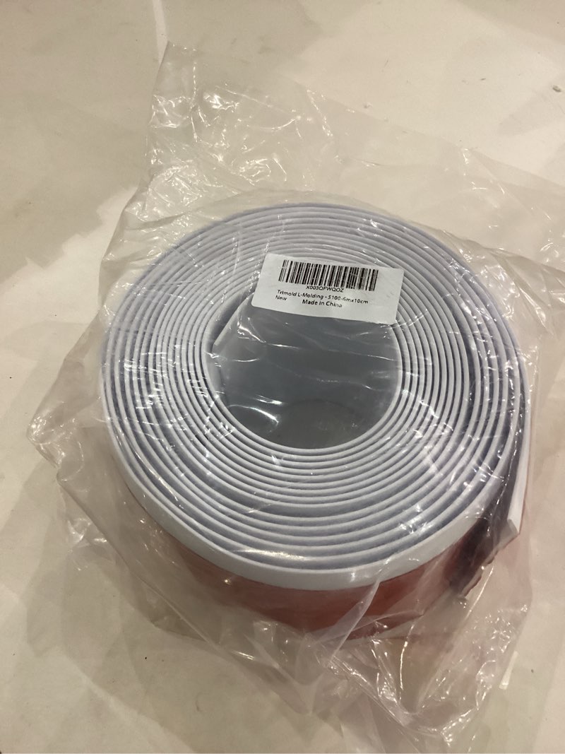 Condition photo showing New/Like New for Peel and Stick Baseboard Trim, Self-Adhesive Chair Rail Molding, Flexible Caulk and Trim Strips for Floor Wall Base Cove and More, 20ft x 4in Width: 4in Length: 20ft