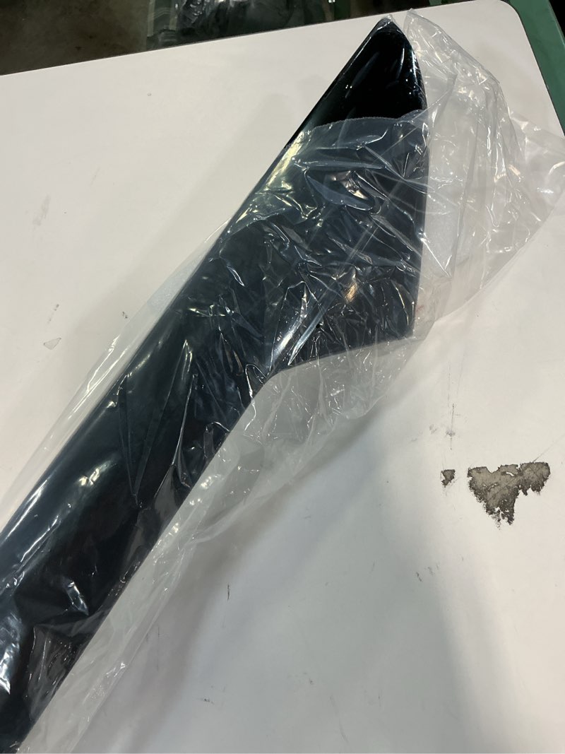 Condition photo showing Good Condition for CARMOCAR A-Pillar Front Molding Windshield Outer Trim Right (Passenger Side) Replacement for Ford Explorer 4 Door Utility 2011-2019 Replaces BB5Z-7803145-AA BB5Z-7803137-AB 1 Pack Outer(Right 1 PACK)