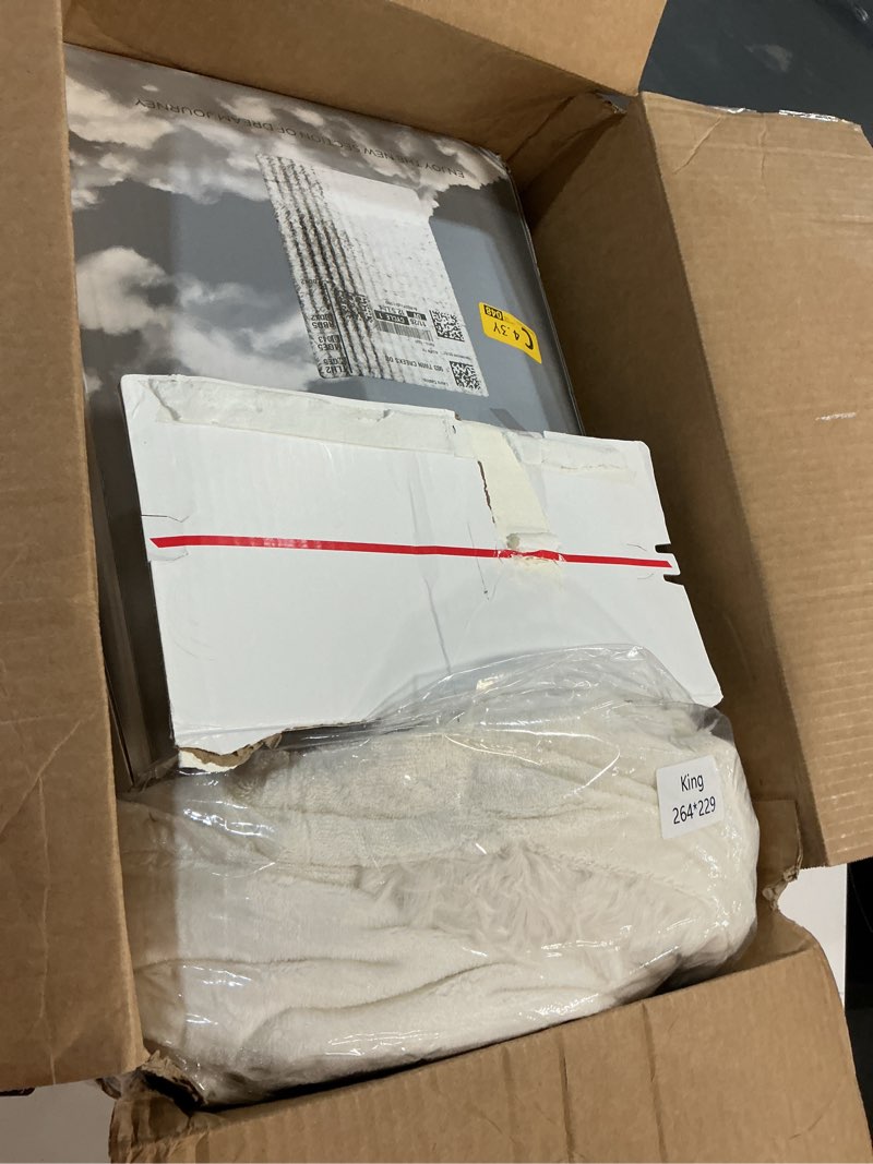 Condition photo showing Good Condition for JELLYMONI Plush Duvet Cover Set - King Size Beige Faux Fur Comforter Cover 3pcs Bedding Set Luxury Ultra Soft Striped Fluffy Duvet Cover with Zipper and 2 Pillowcases (NO Comforter) Faux Rabbit Fur - Beige King(104"×90")